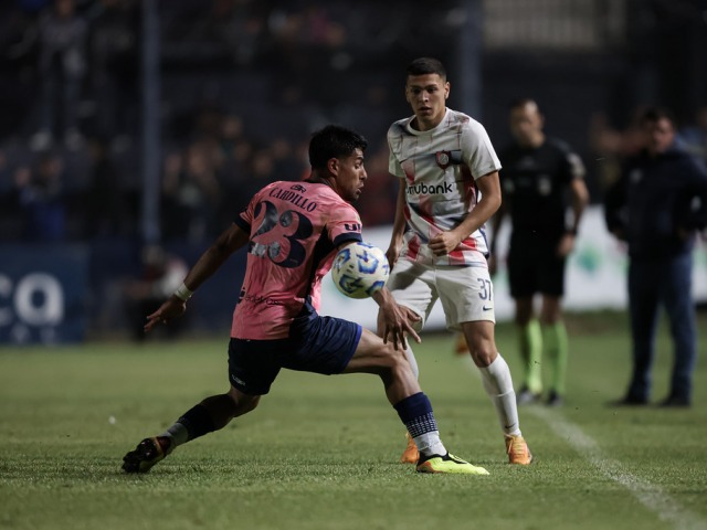 Cardillo debut en la Primera Divisin del ftbol argentino